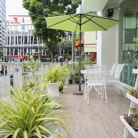 Mali @Silom Boutique Hotel Bangkok Exterior foto