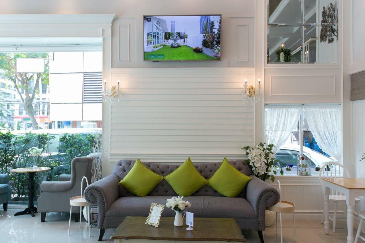 Mali @Silom Boutique Hotel Bangkok Exterior foto
